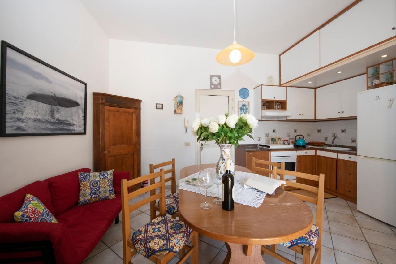 アトラーニLa Casa Di Carmela - Amalfi Coastアパートメント エクステリア 写真