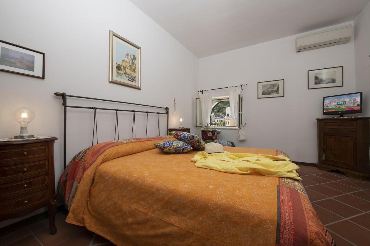 アトラーニLa Casa Di Carmela - Amalfi Coastアパートメント エクステリア 写真